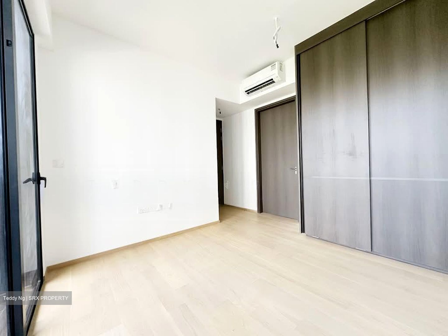 Piccadilly Grand (D8), Apartment #544368671